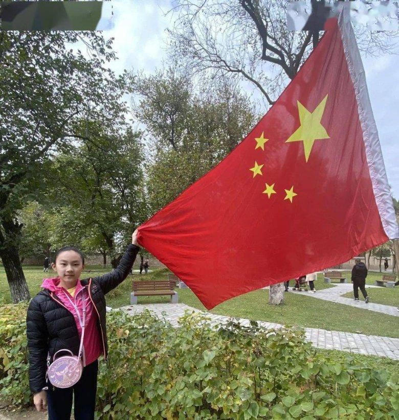 逃离春雨下的房子